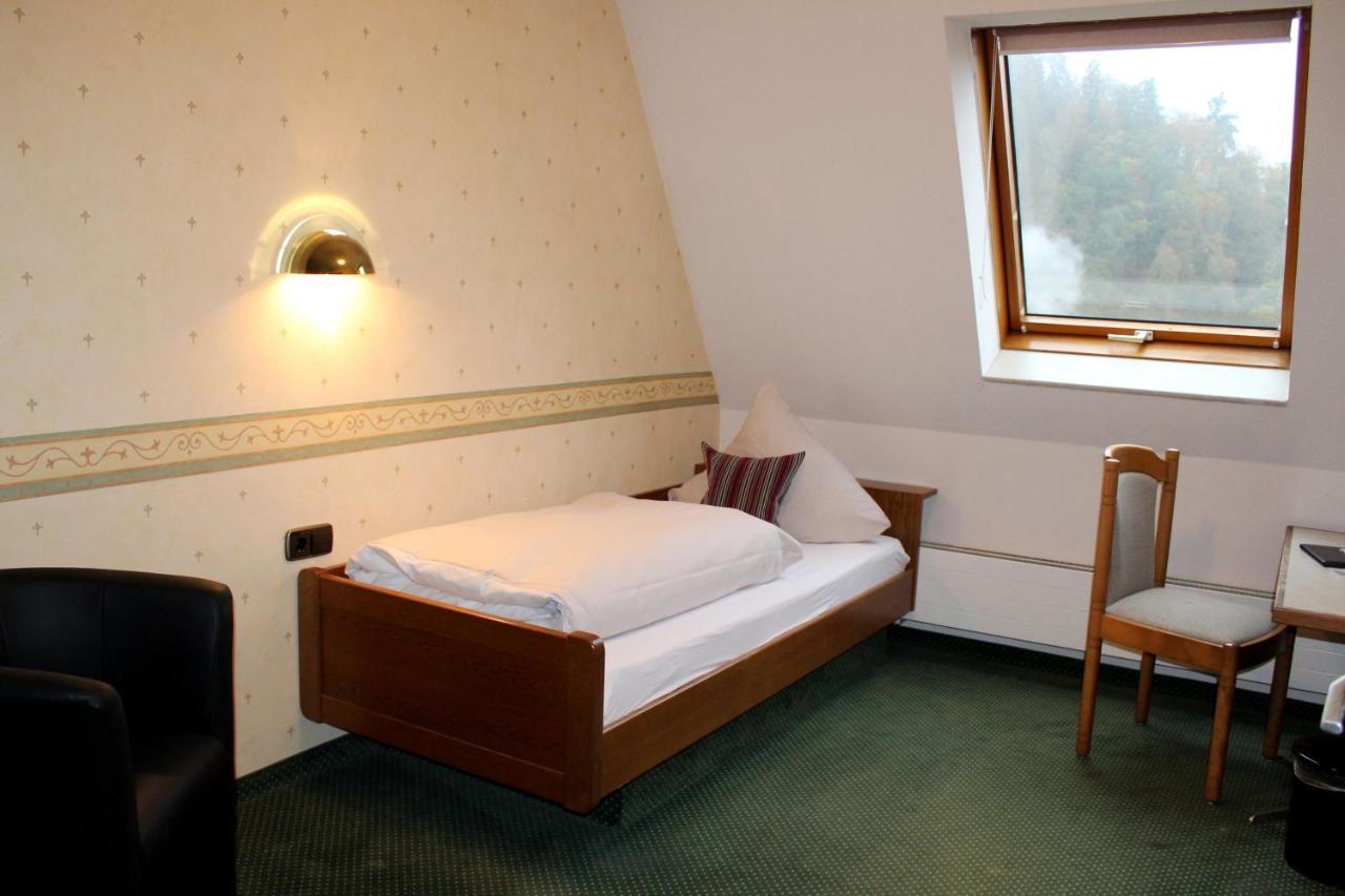 Hotel Am Bad-Wald Bad Liebenzell Exterior photo